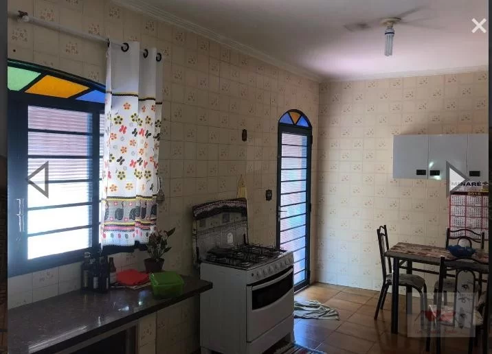 Casa à Venda - Centro