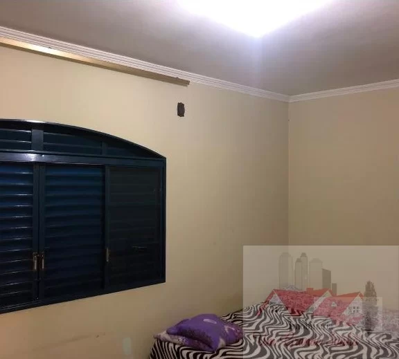 Casa à Venda - Centro