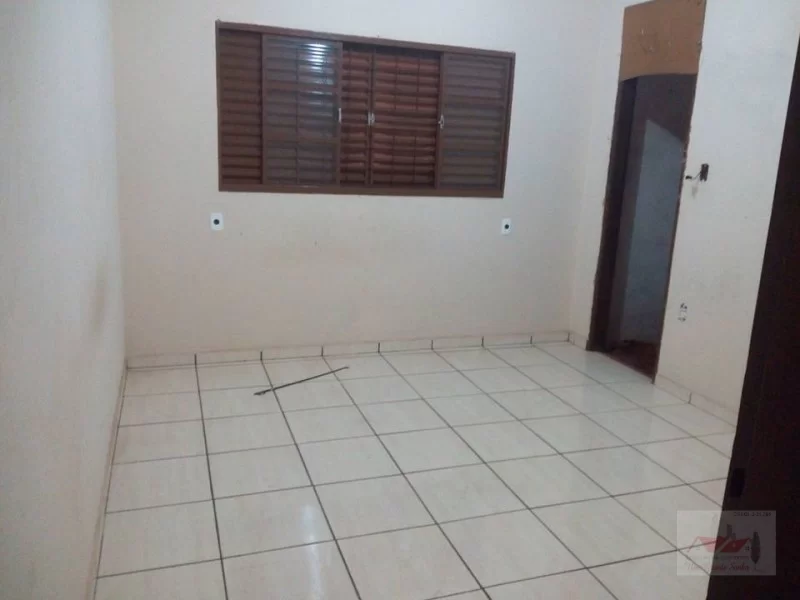 Casa à venda - Nova Barretos